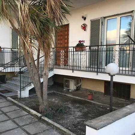 Valeria House Apartment